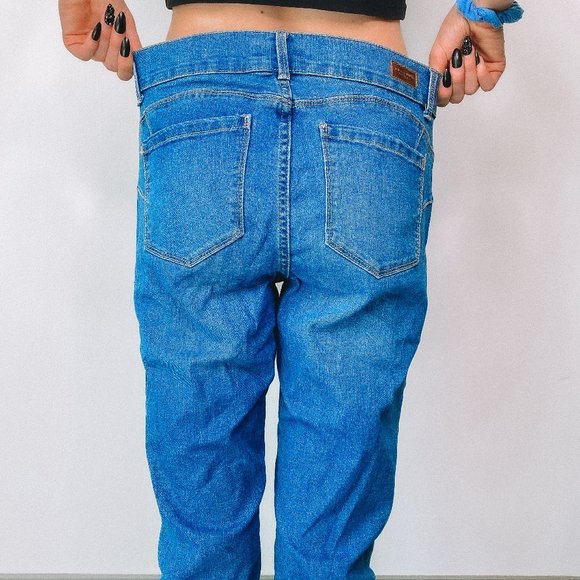 Juicy Couture Skinny Ankle Distressed Jean - Picture 6 of 9